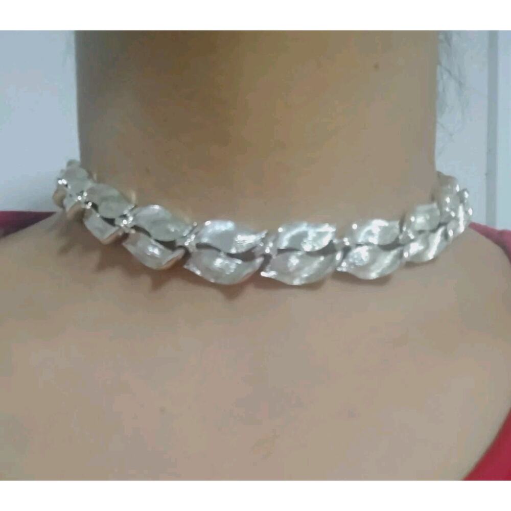 VTG Listener Silver Tone Choker Necklace 11”-15.5” Very Good Condition